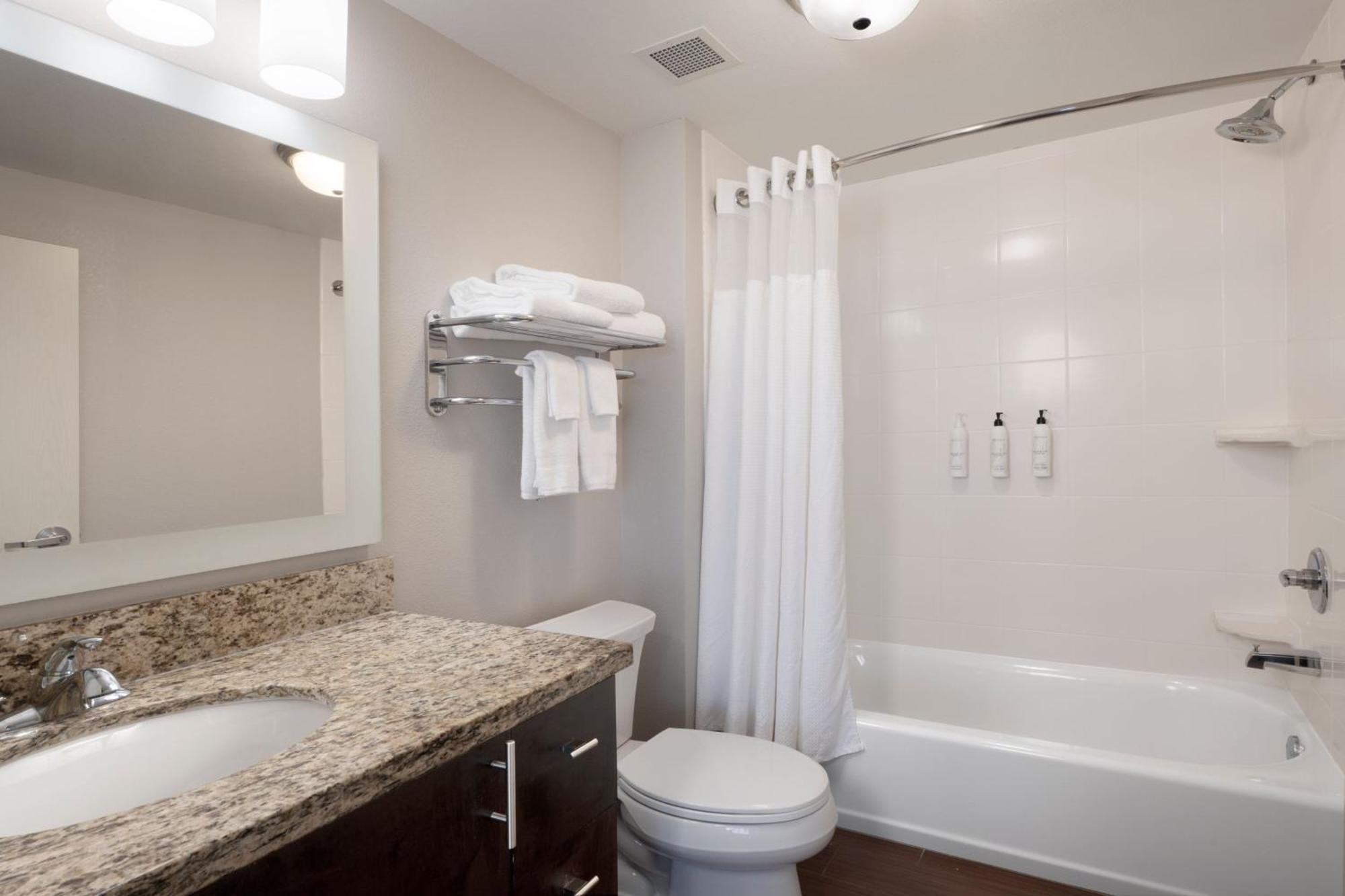 Towneplace Suites Oklahoma City Airport Buitenkant foto