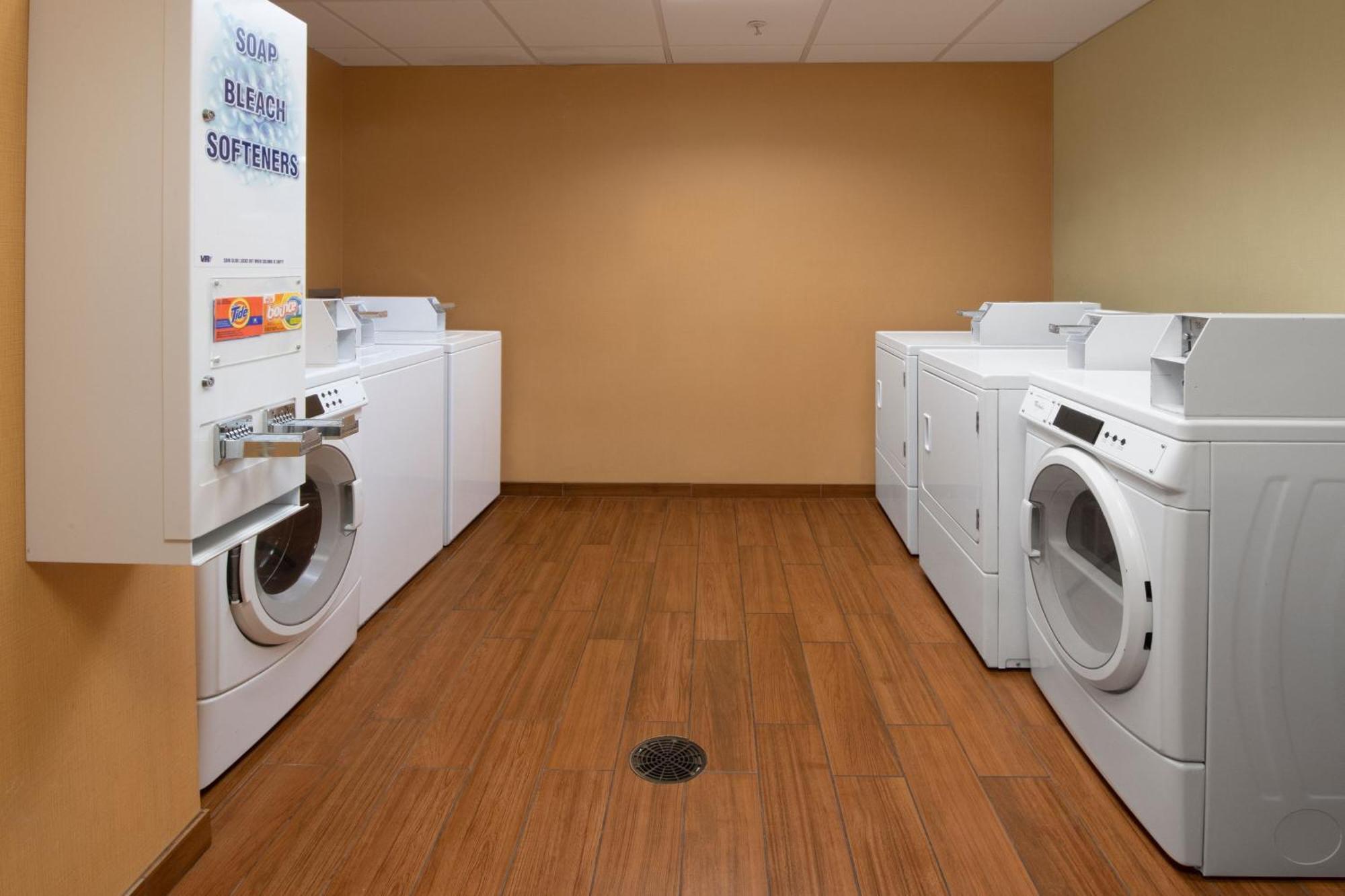Towneplace Suites Oklahoma City Airport Buitenkant foto