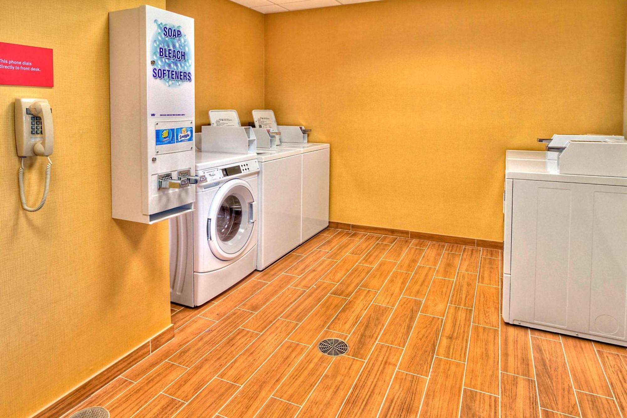 Towneplace Suites Oklahoma City Airport Buitenkant foto