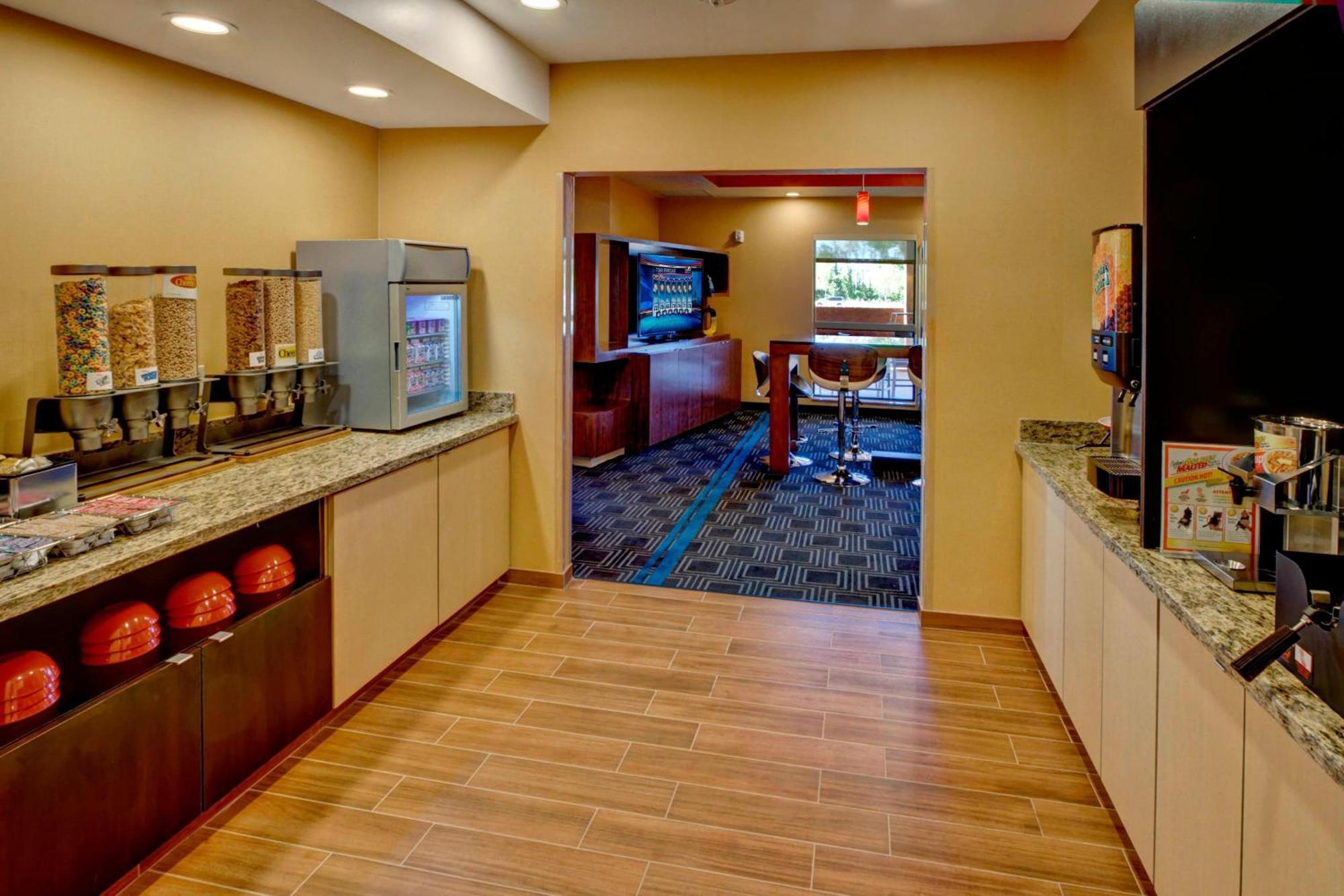 Towneplace Suites Oklahoma City Airport Buitenkant foto